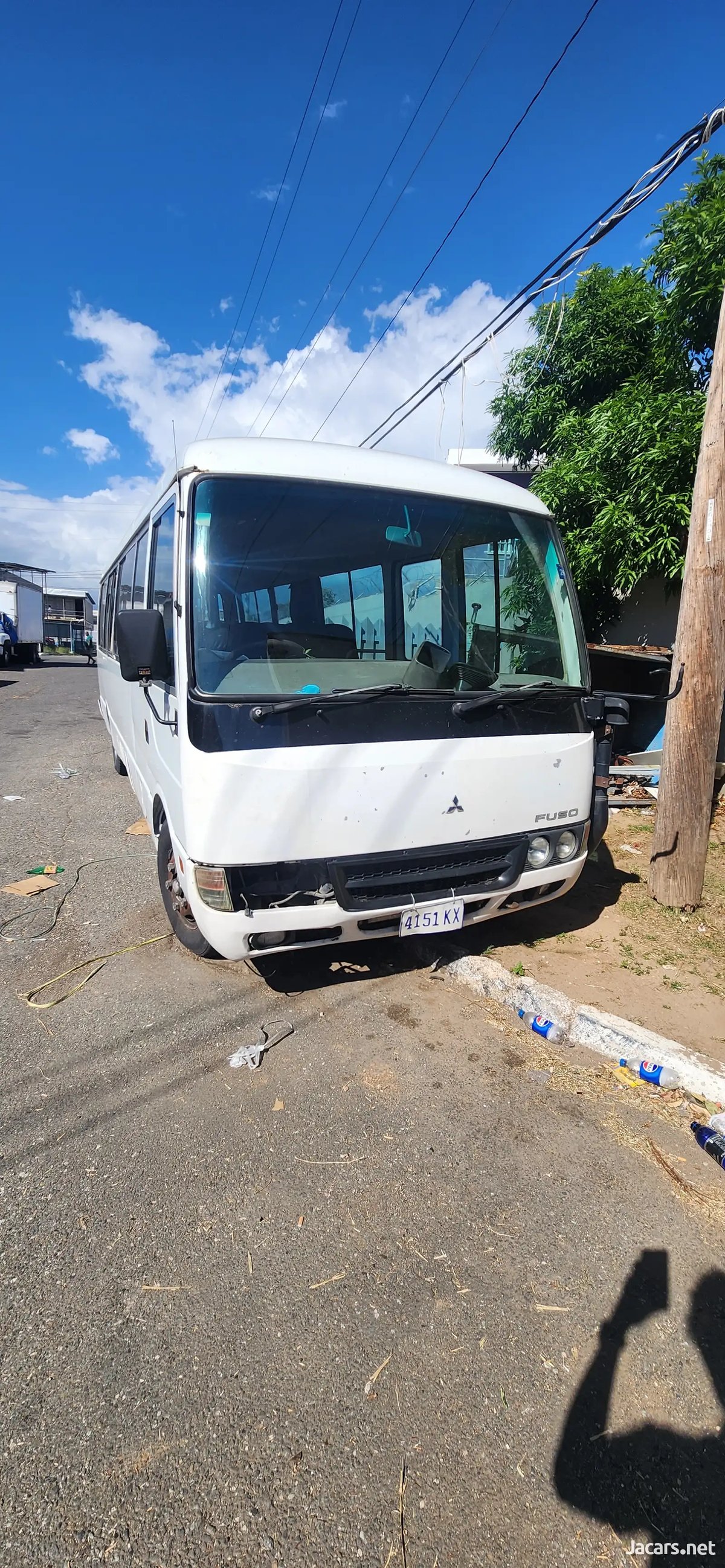 MITSUBISHI Fuso