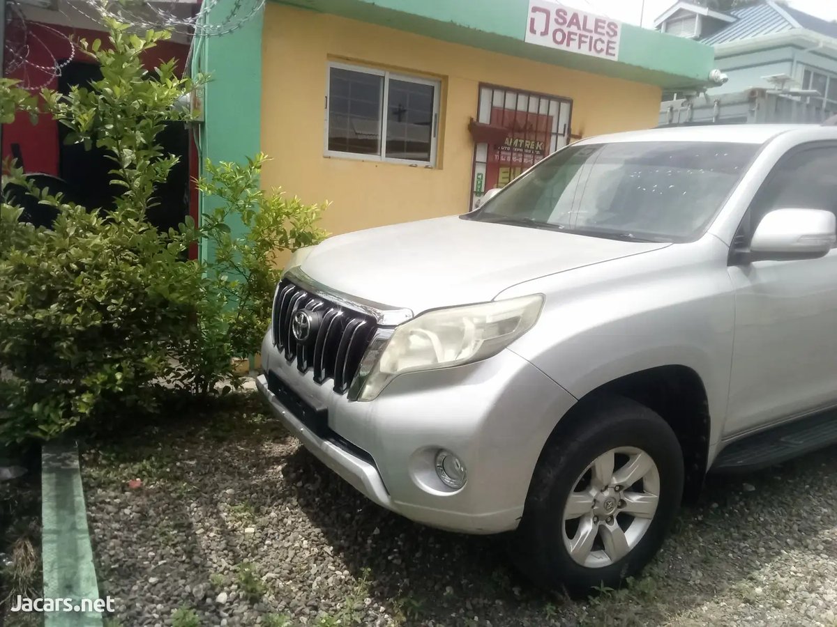 2015 TOYOTA Prado