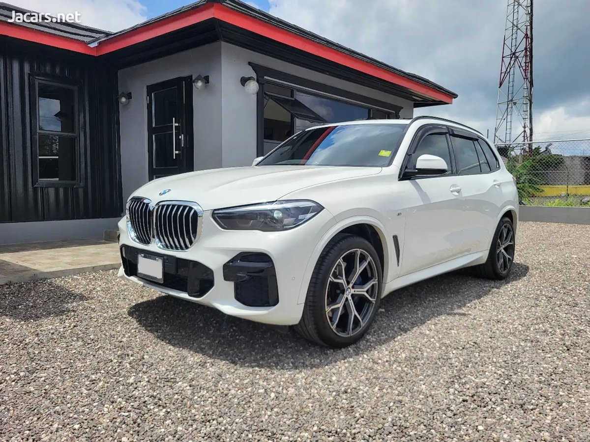 2022 BMW X5