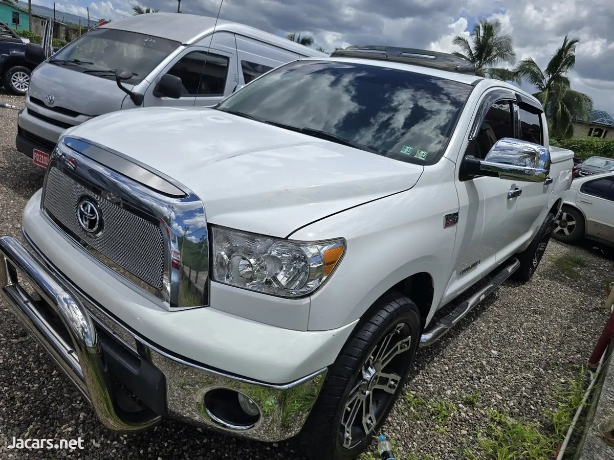 2008 TOYOTA Tundra