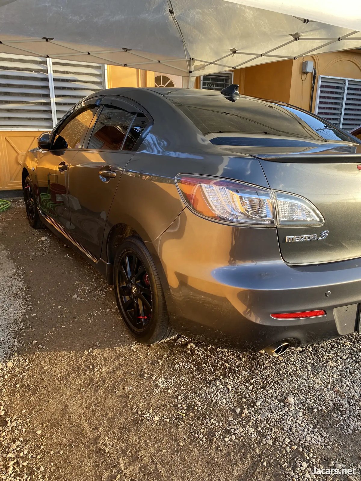 2013 MAZDA 3