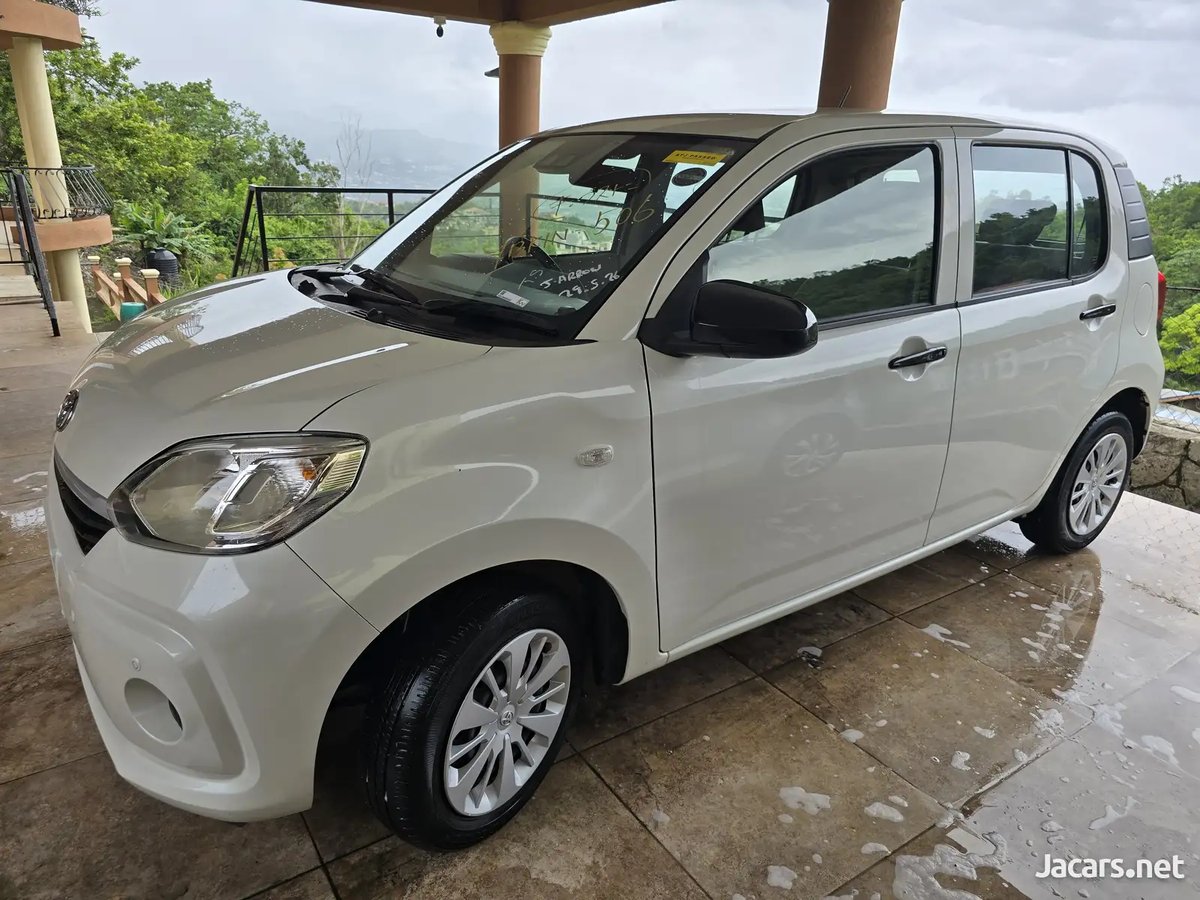 2021 TOYOTA Passo