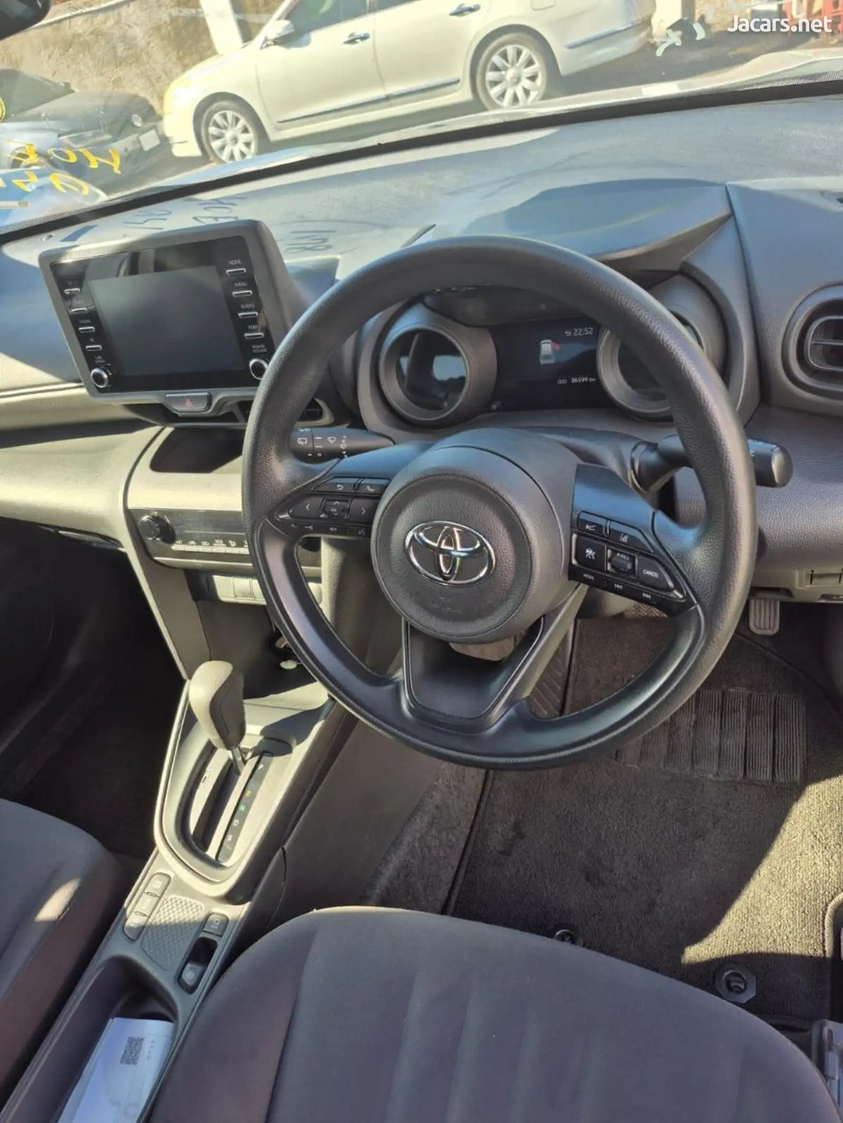 2021 TOYOTA Yaris