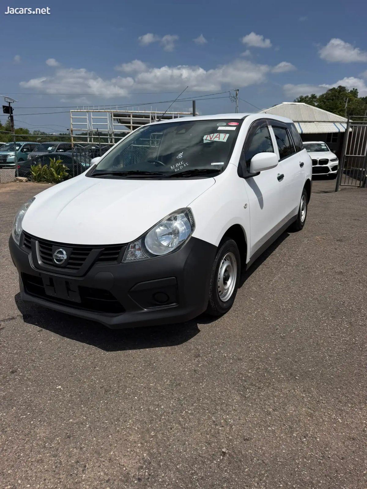 2020 NISSAN AD