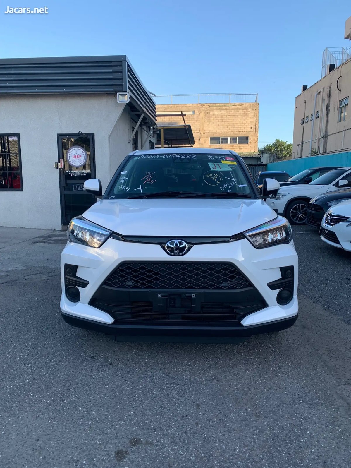 TOYOTA Raize