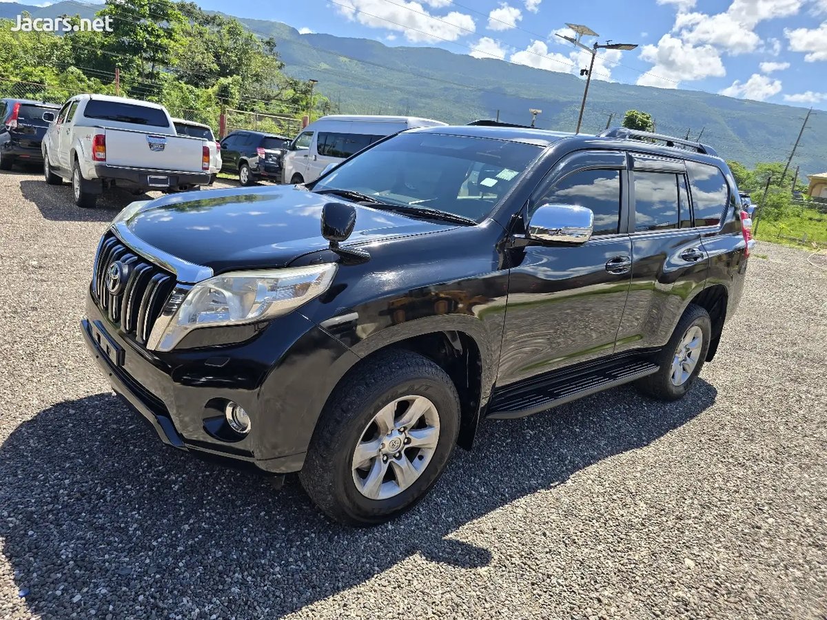 2012 TOYOTA Prado