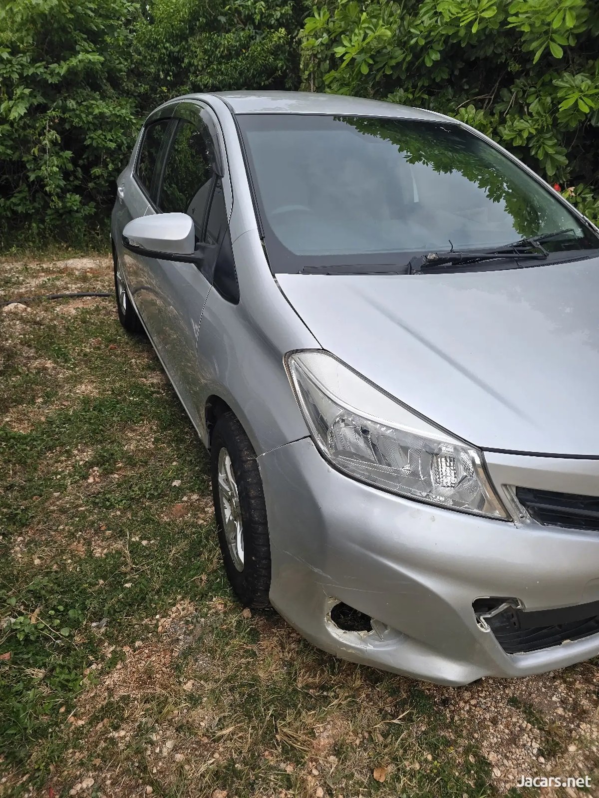 2012 TOYOTA Vitz