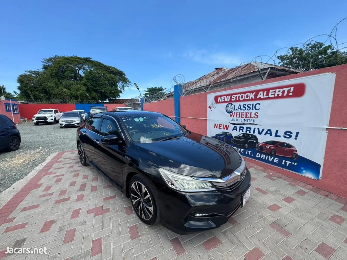 2017 HONDA Accord