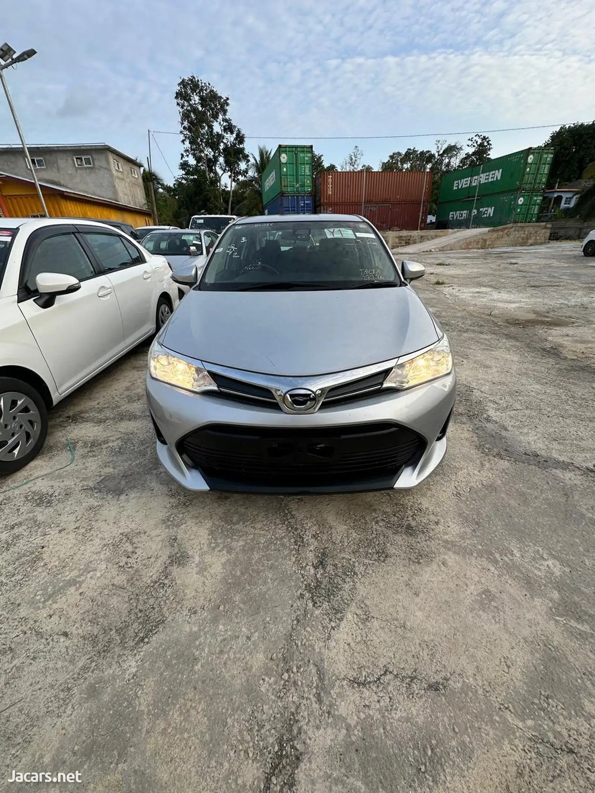 2018 TOYOTA Axio