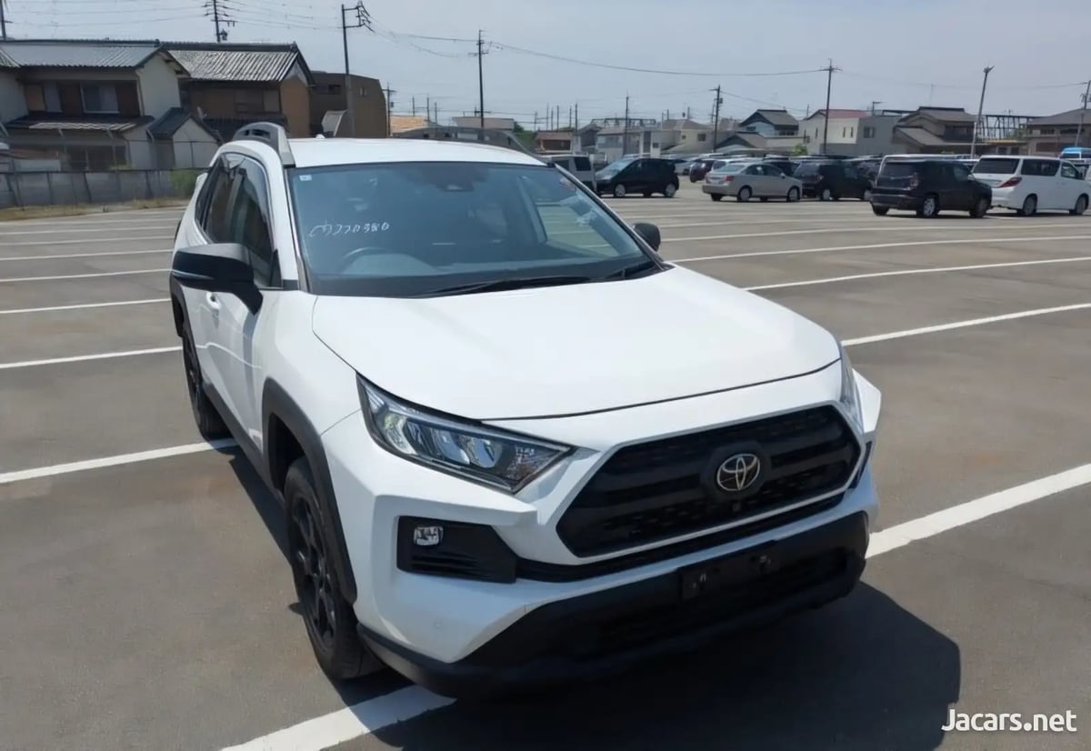 2023 TOYOTA RAV4