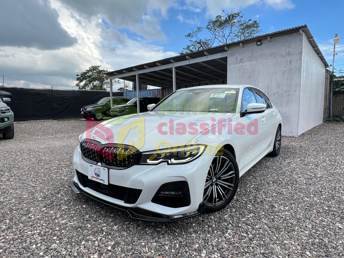 2020 BMW 320i