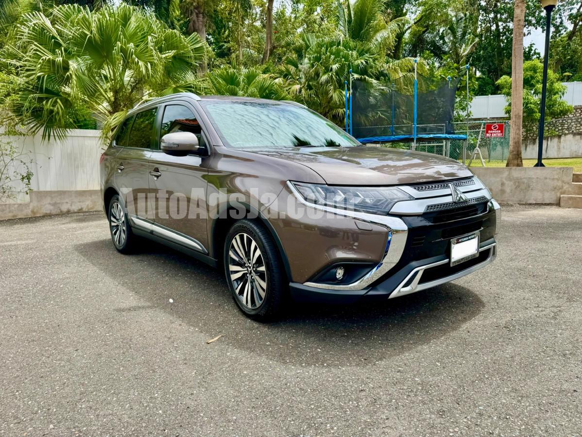 2020 MITSUBISHI OUTLANDER