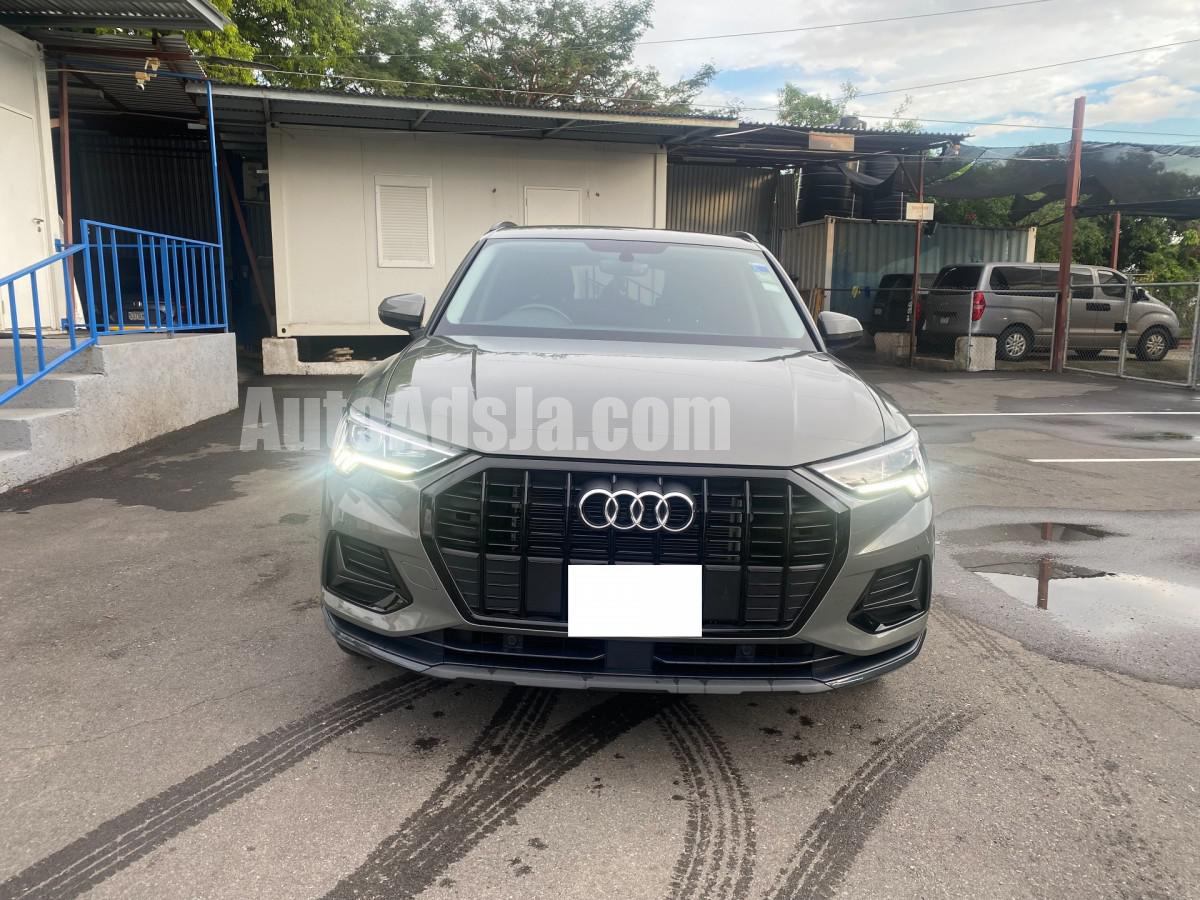 2023 AUDI Q3