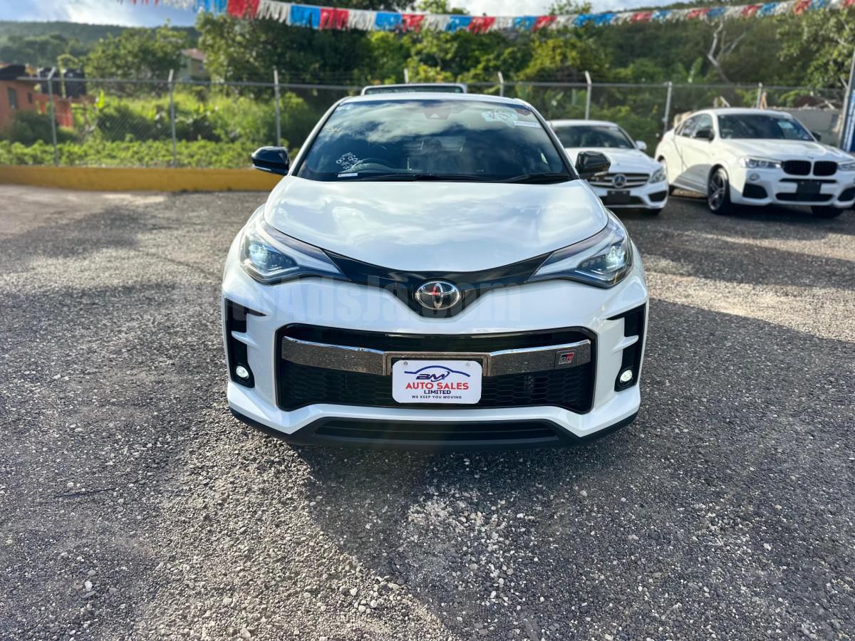 2020 TOYOTA CHR