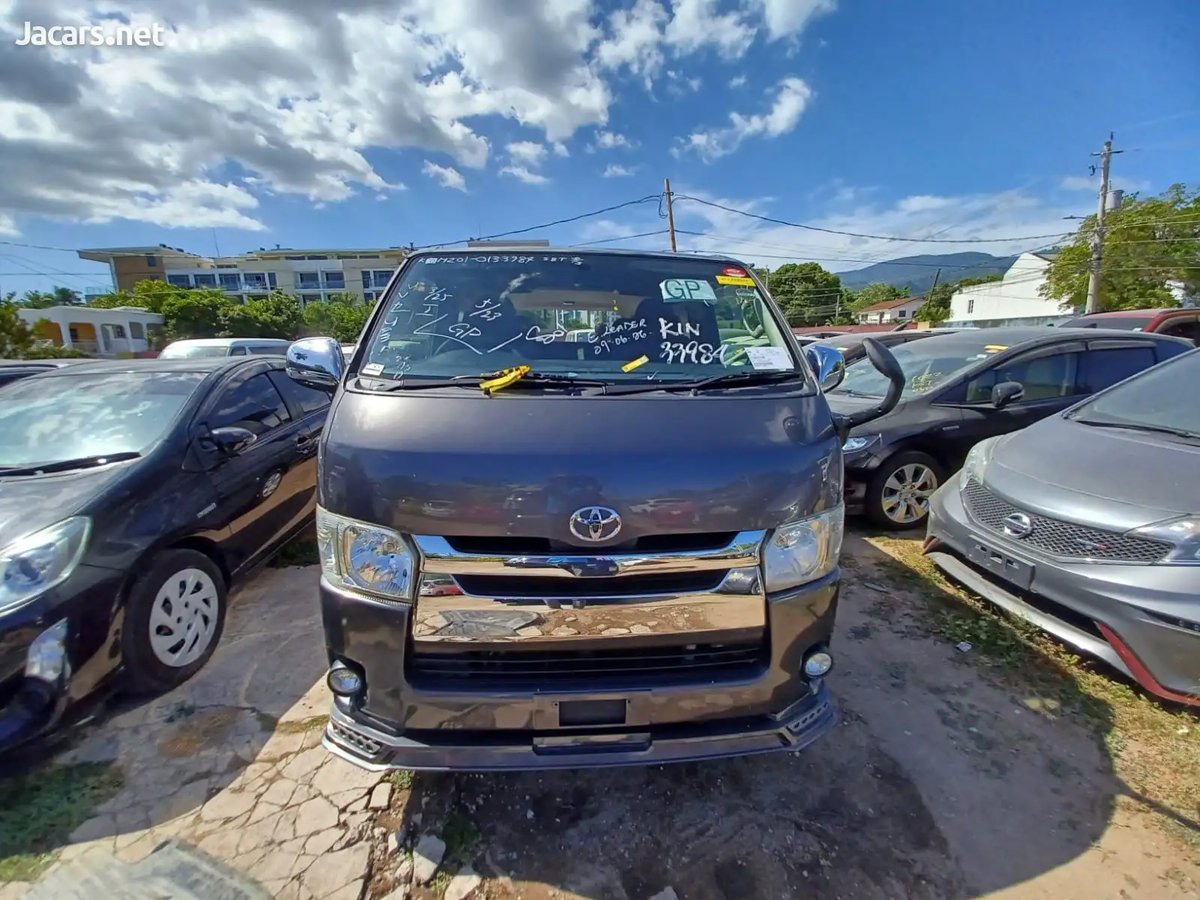 2014 TOYOTA Regius
