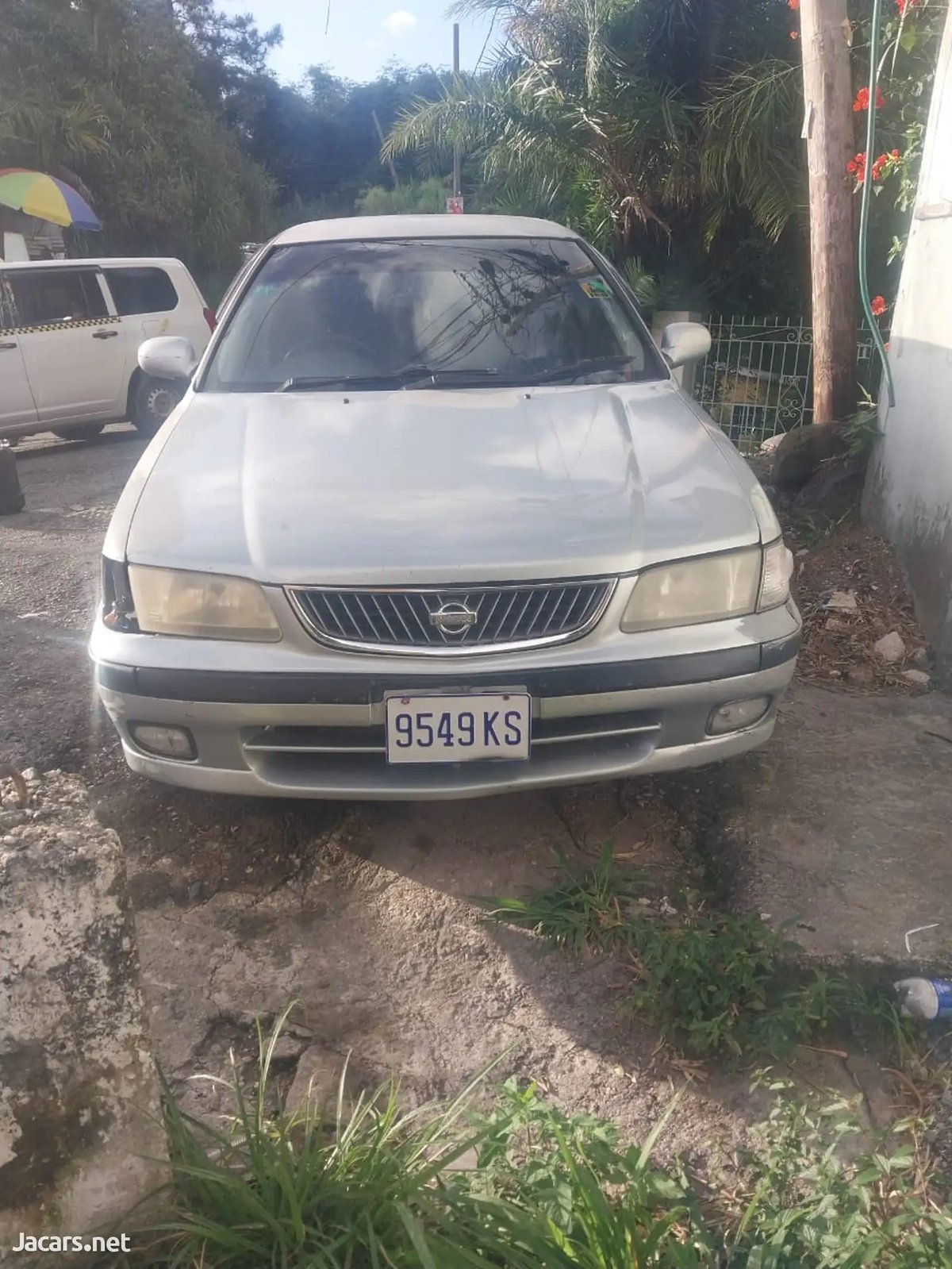 2000 NISSAN Sunny