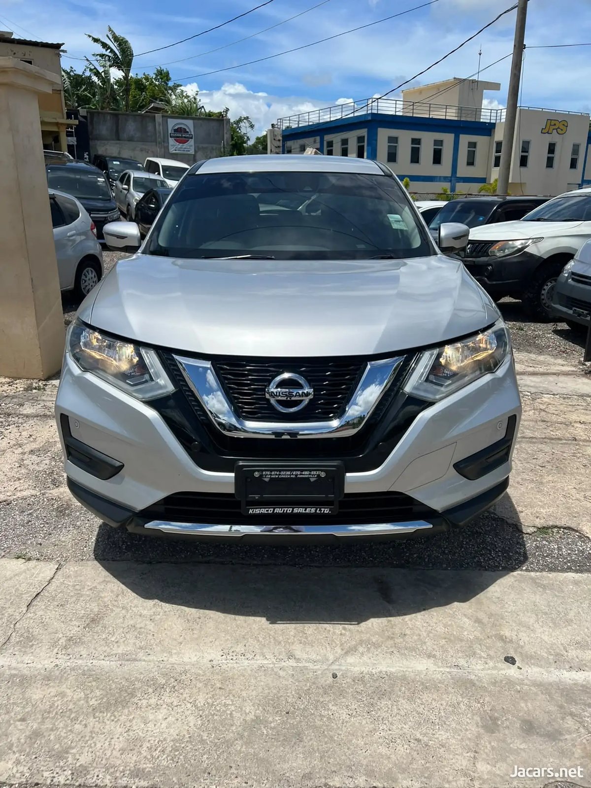 2018 NISSAN X-Trail