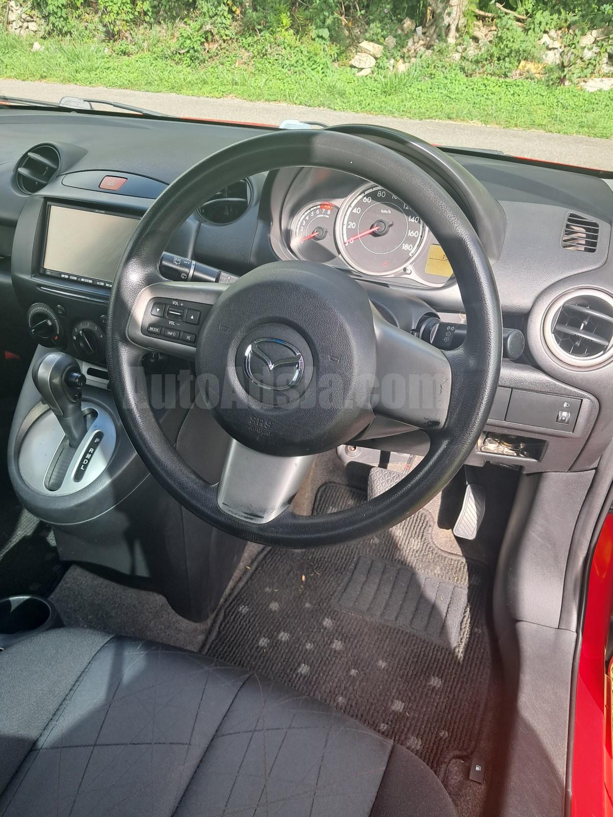 2012 MAZDA DEMIO