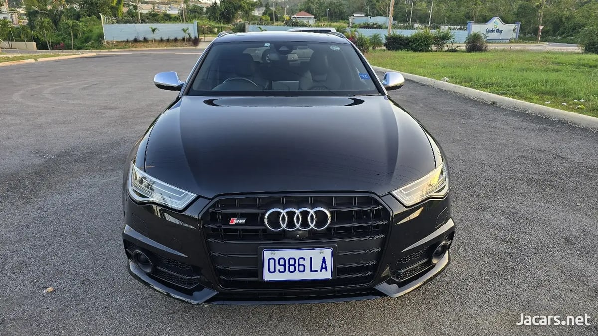2017 AUDI S5