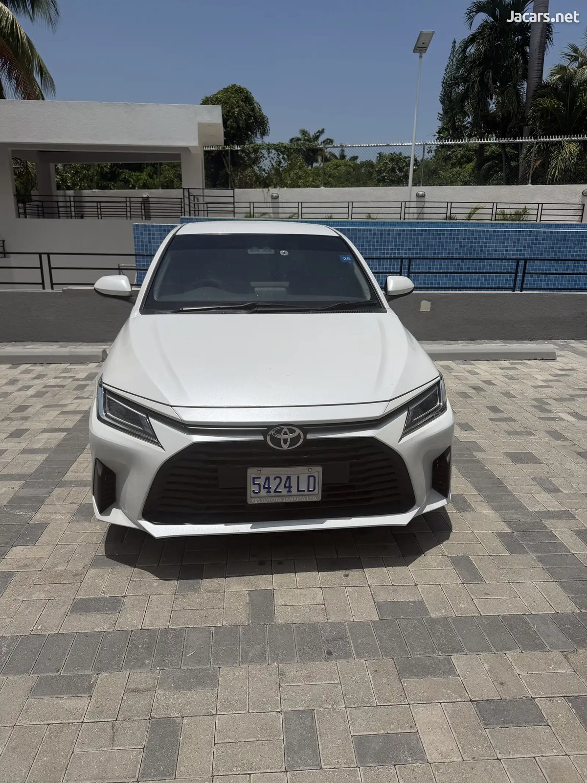 2024 TOYOTA Yaris