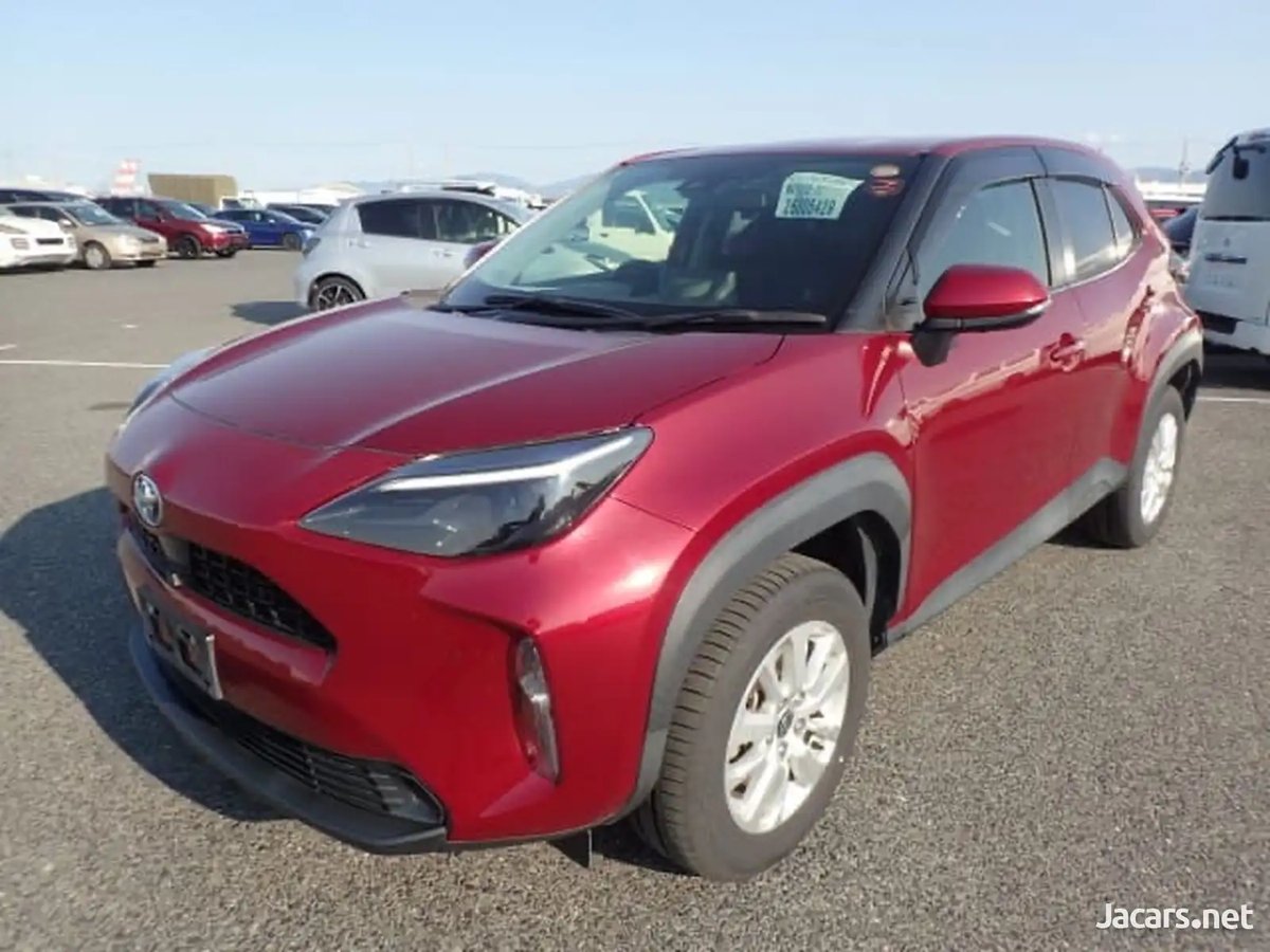 2021 TOYOTA Yaris