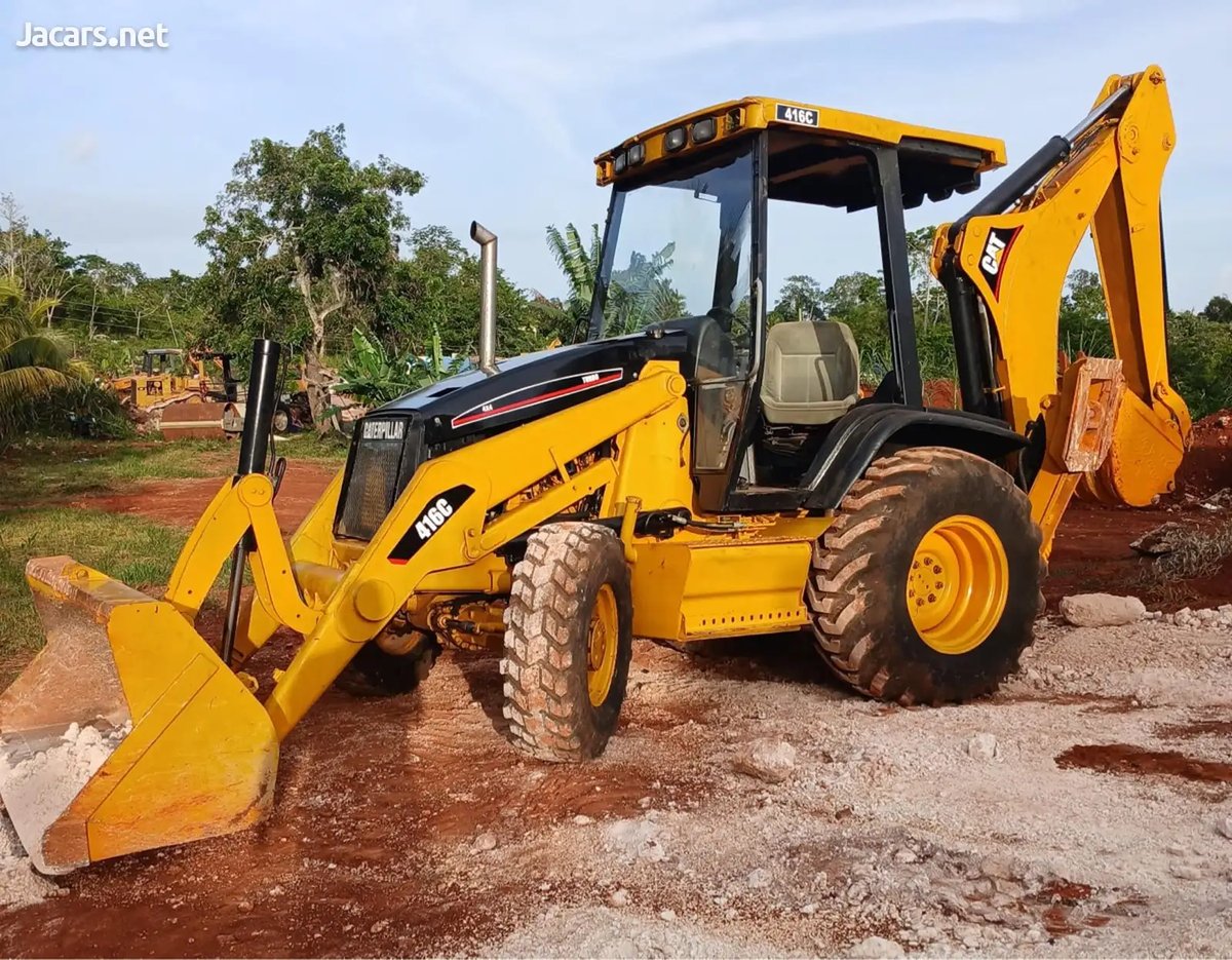 CATERPILLAR backhoe