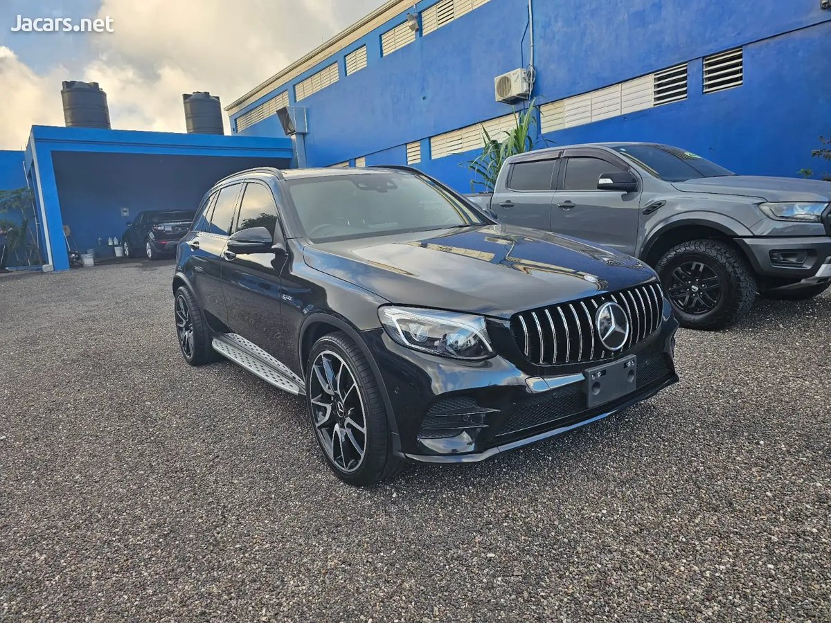 2017 Mercedes-Benz GLC-Class