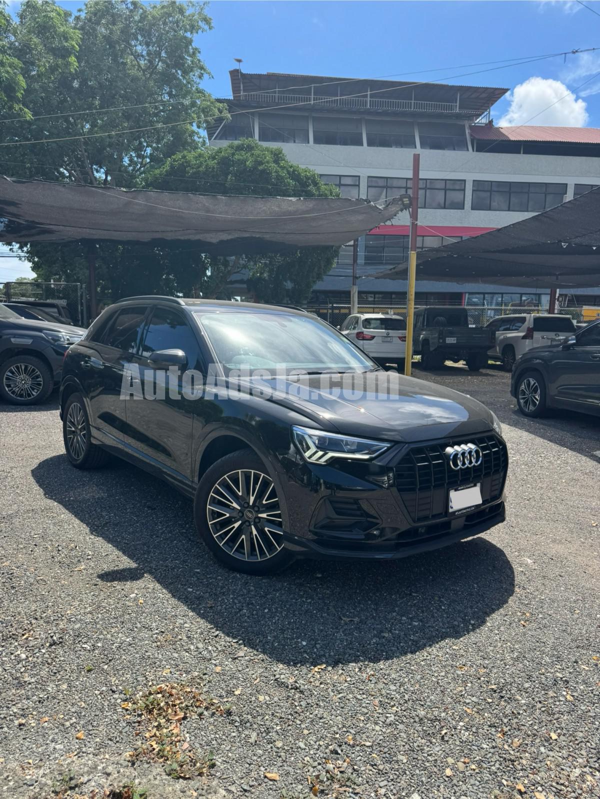 2023 AUDI Q3