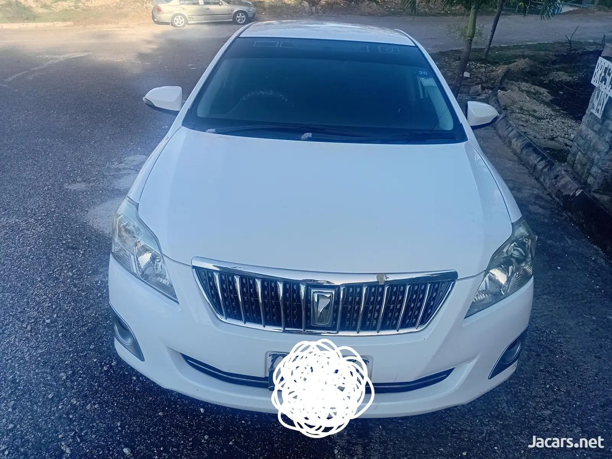 2014 TOYOTA Premio