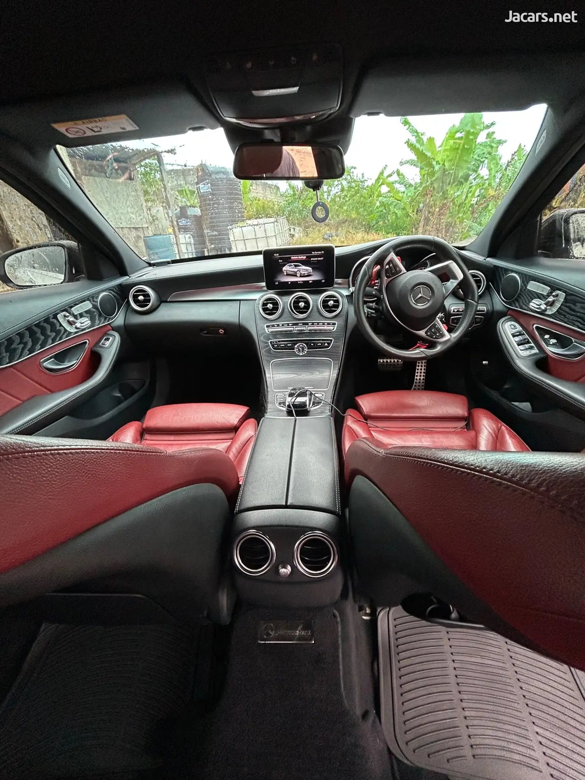 2016 Mercedes-Benz C-Class