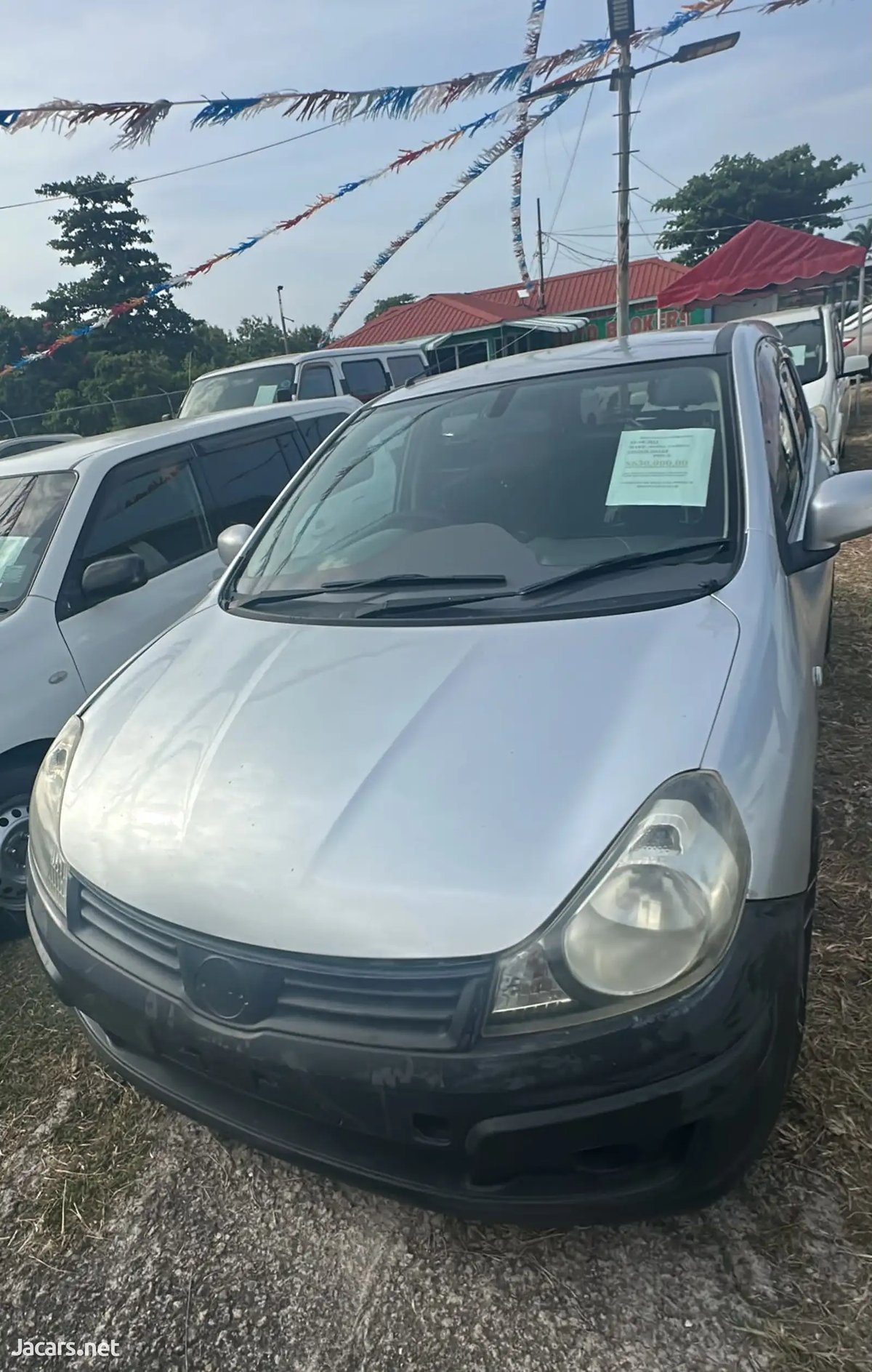 2013 MAZDA Familia