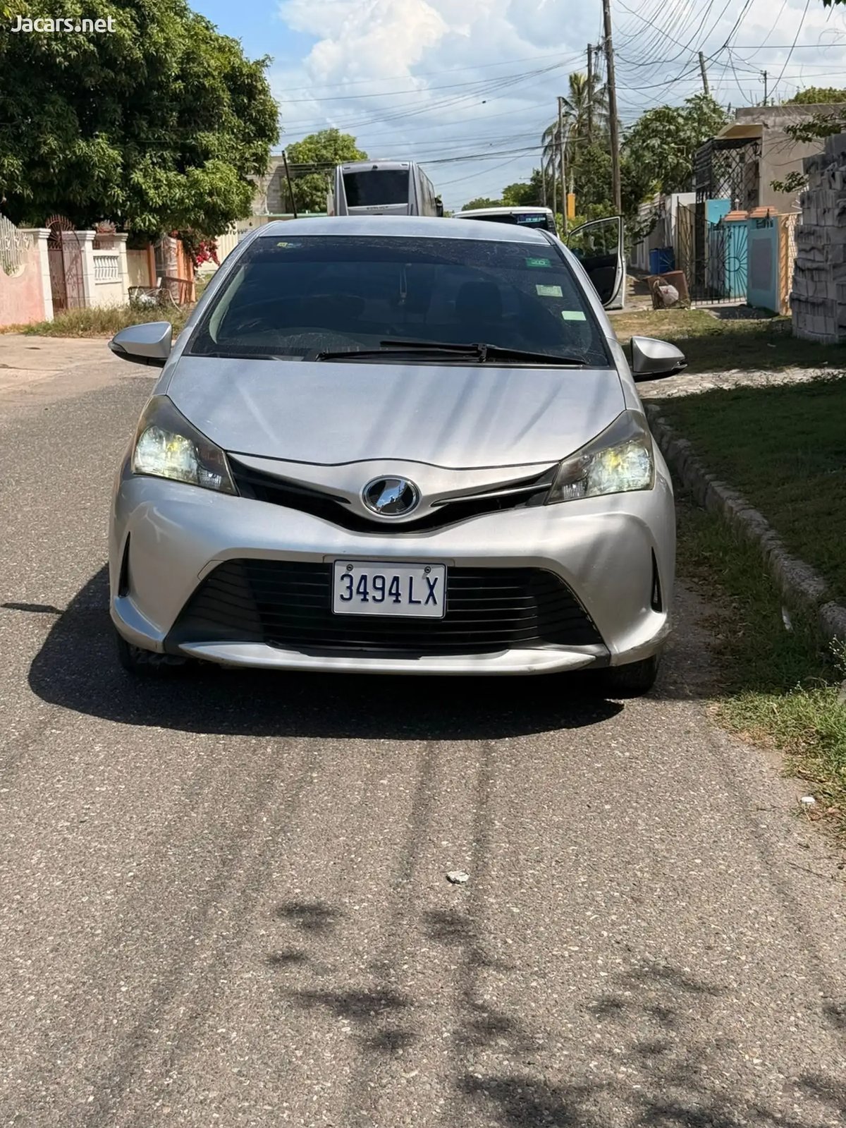 2014 TOYOTA Vitz
