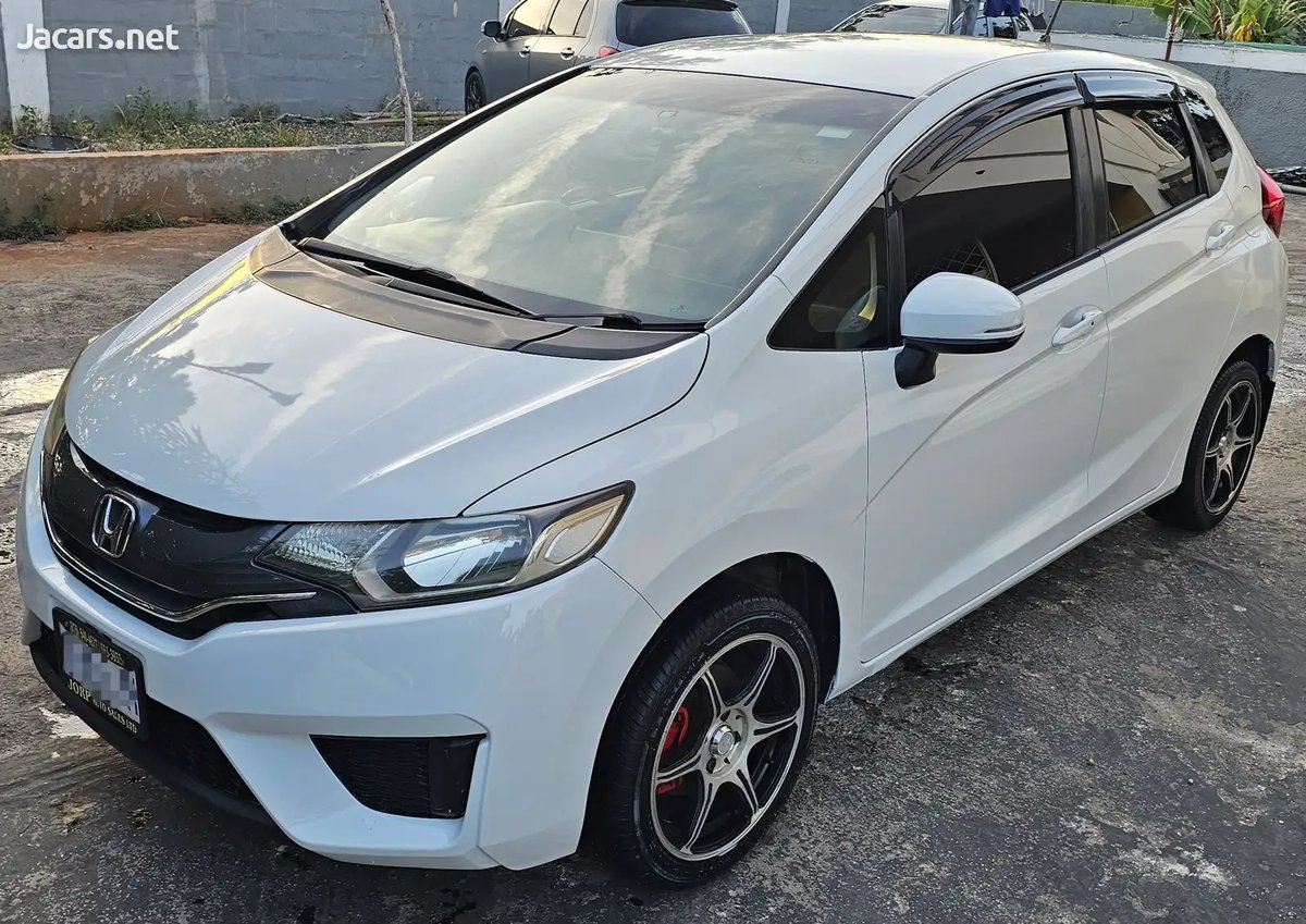 2014 HONDA Fit