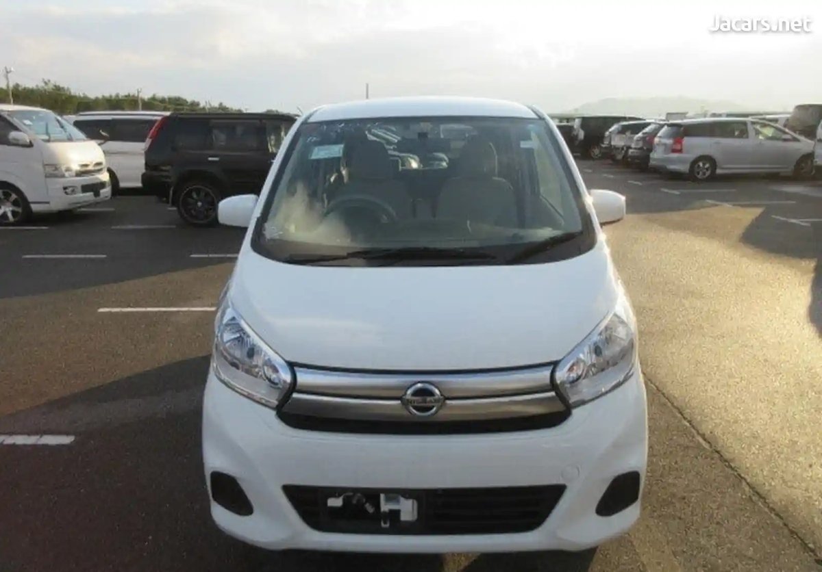 2018 NISSAN Dayz