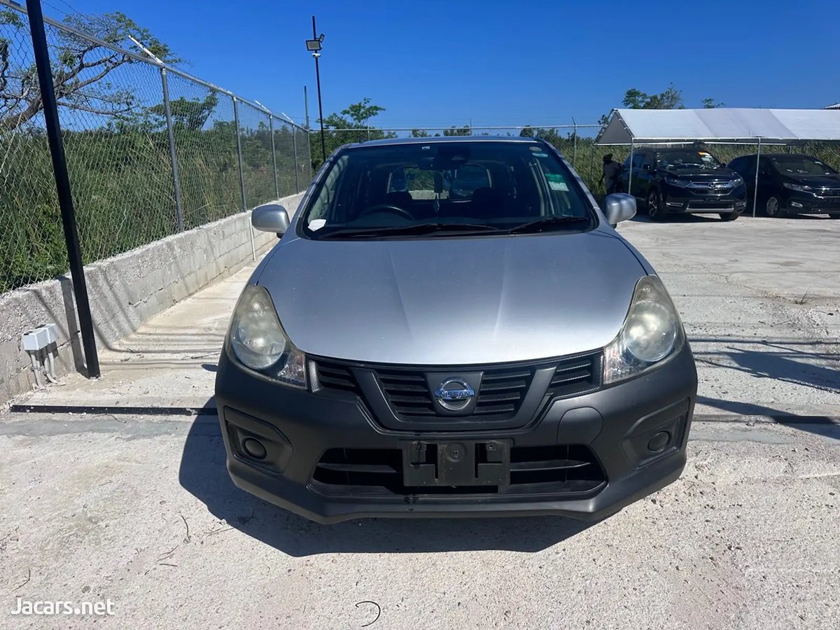 2017 NISSAN NV150