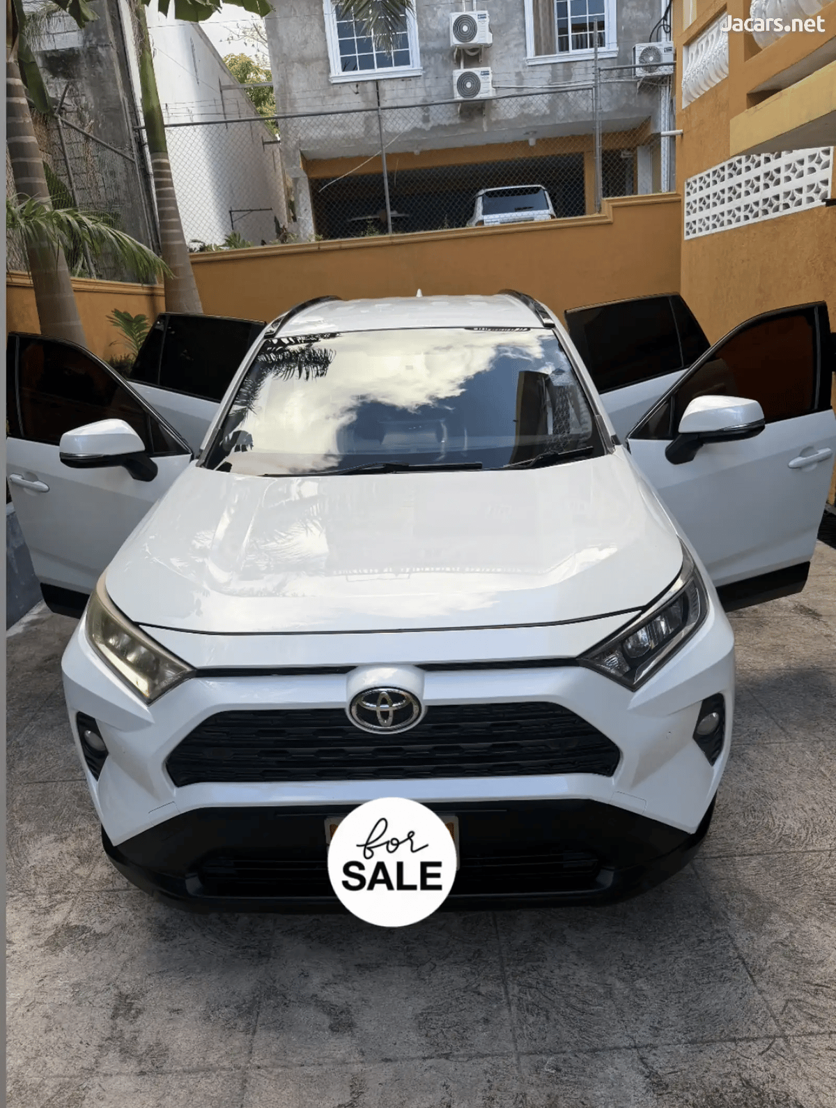 2020 TOYOTA RAV4
