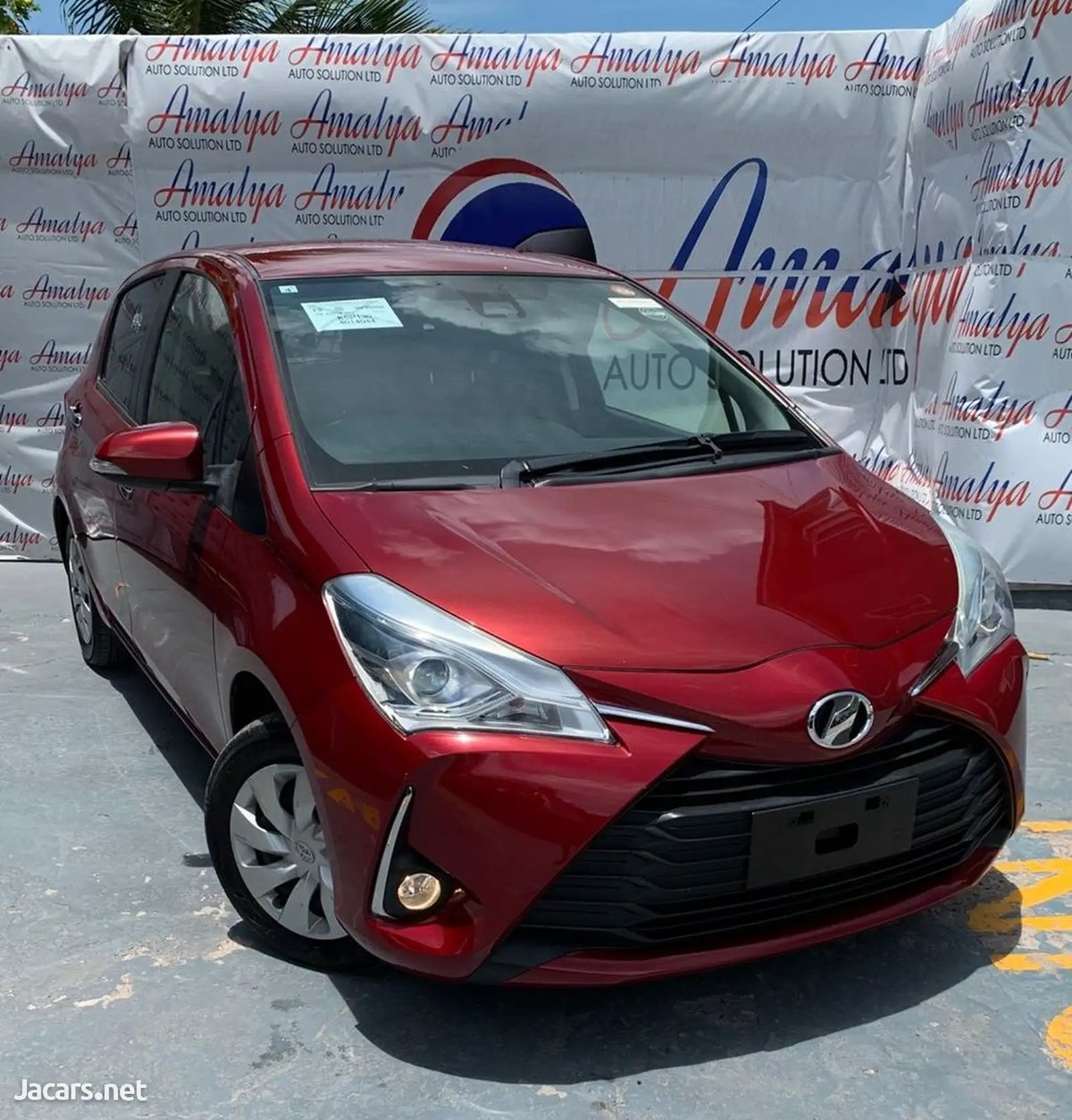 2019 TOYOTA Vitz