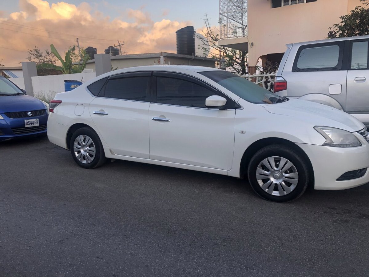 2016 NISSAN sylphy