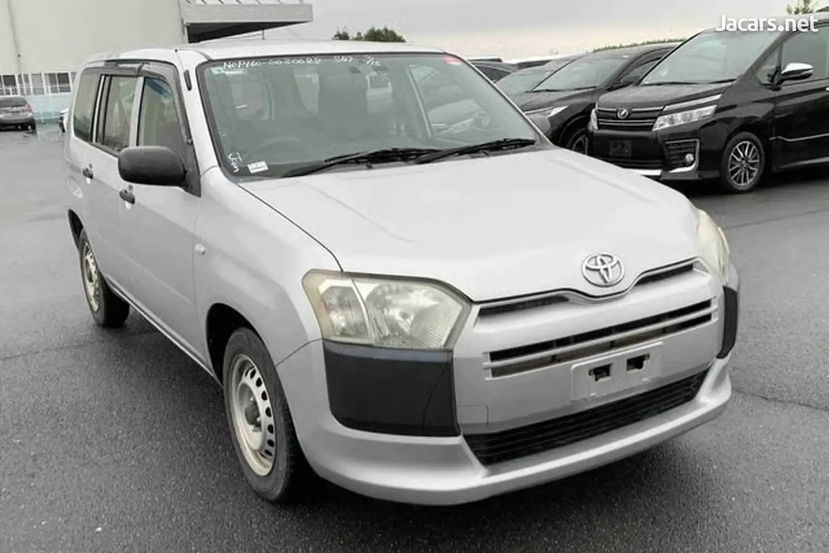 2015 TOYOTA Succeed