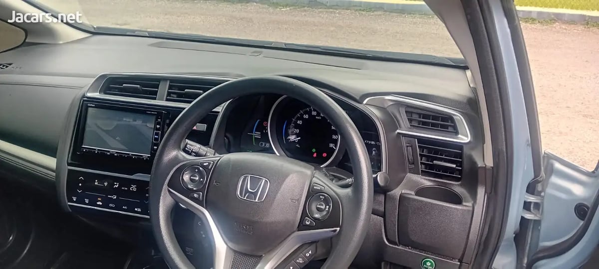 2018 HONDA Fit