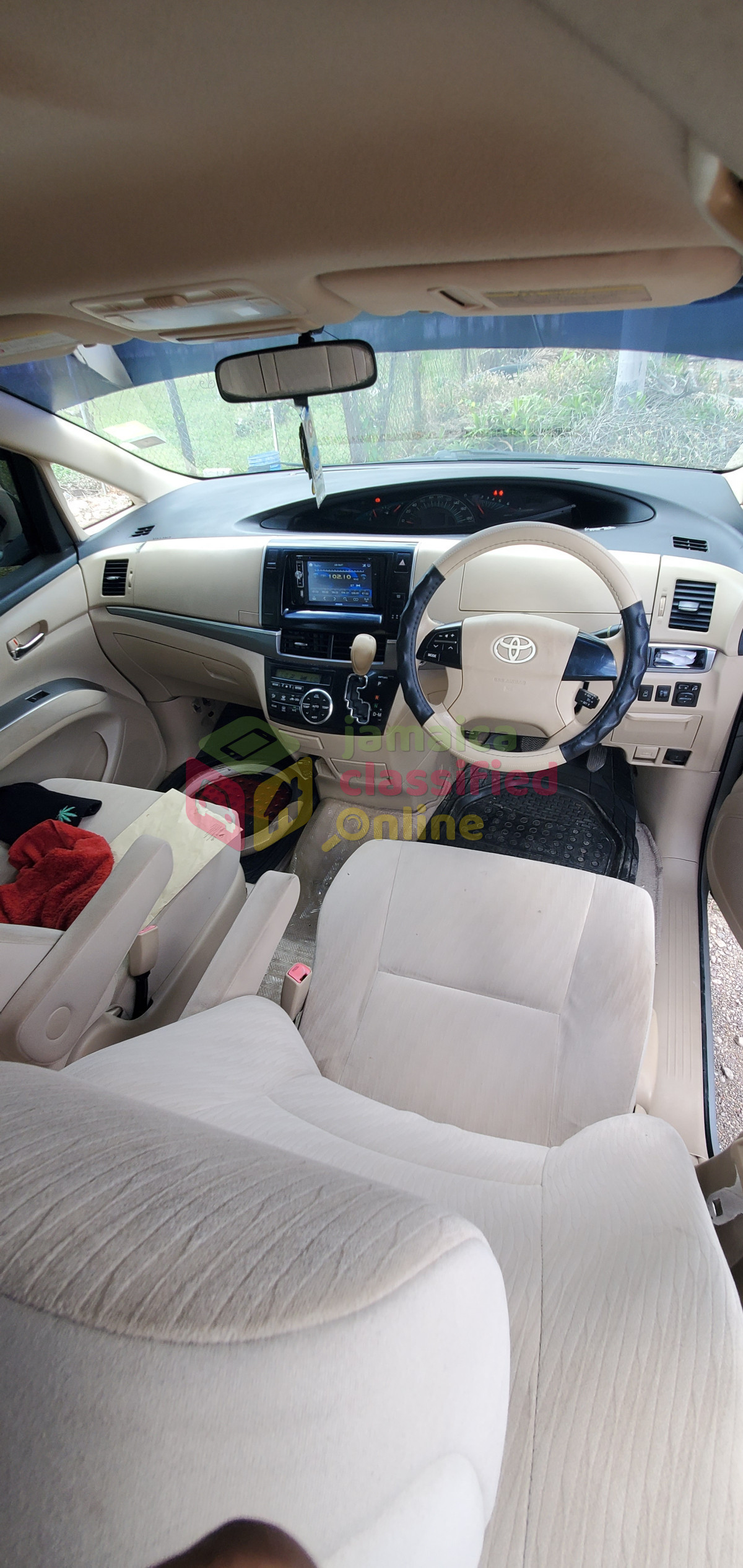2012 TOYOTA Estima