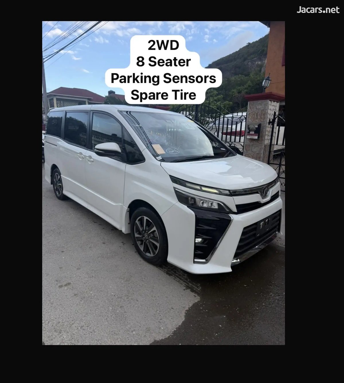 2019 TOYOTA Voxy