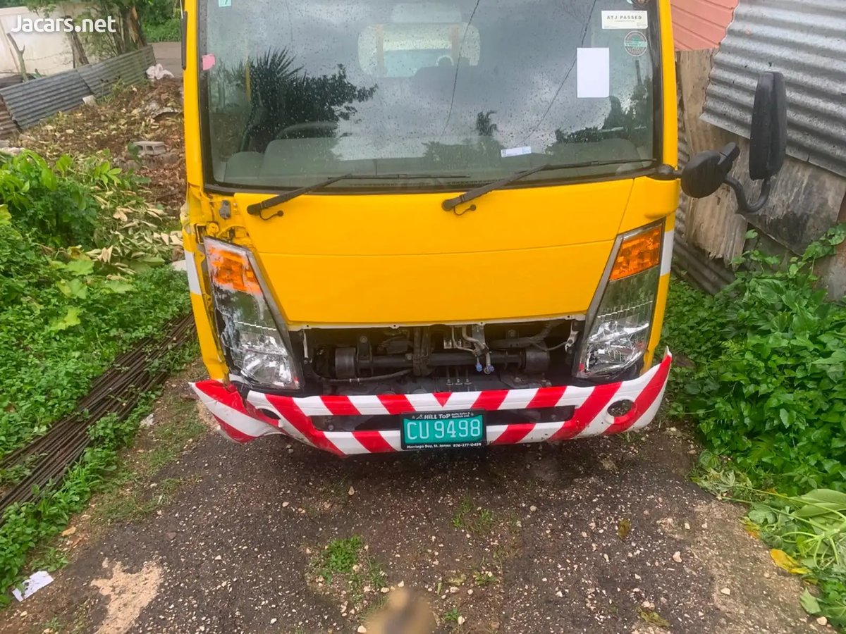 NISSAN Atlas