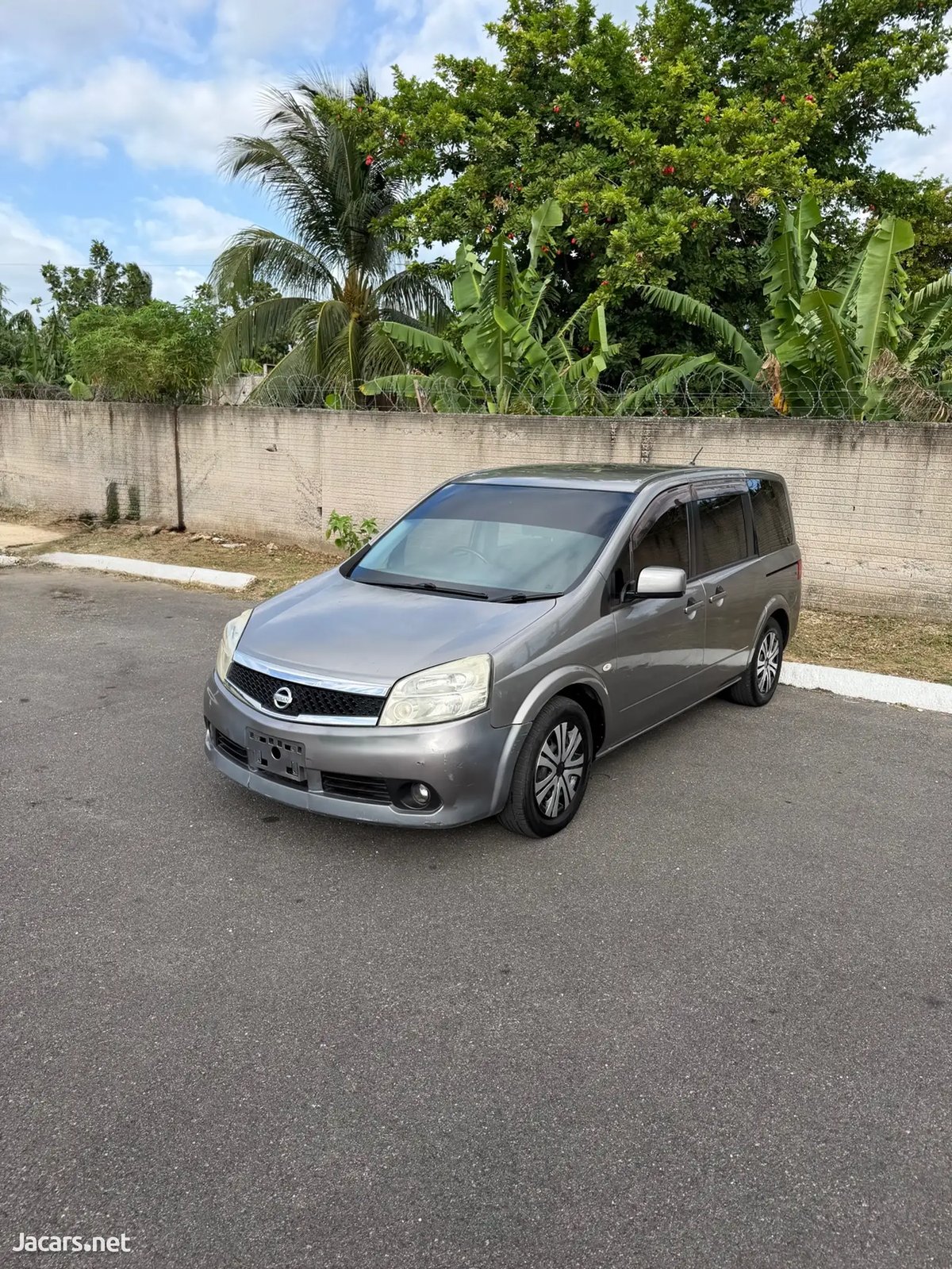 2011 NISSAN LaFesta