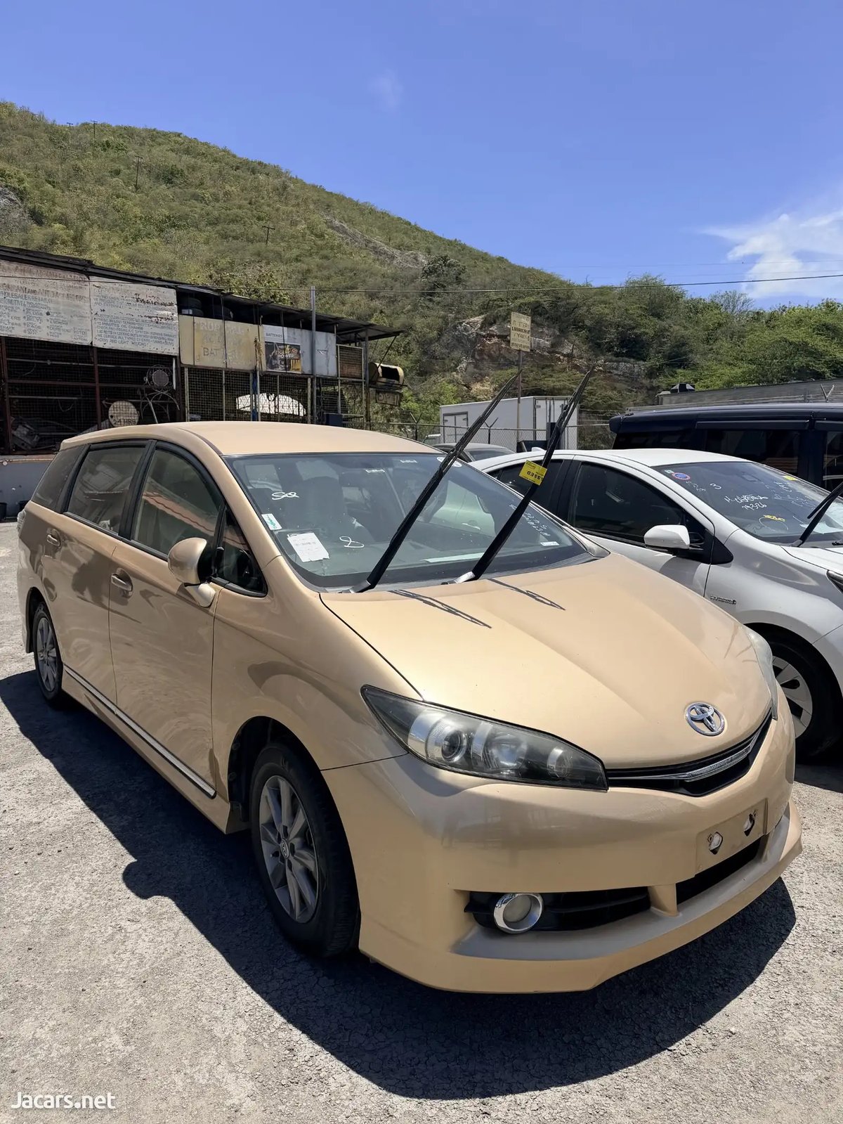 2016 TOYOTA Wish