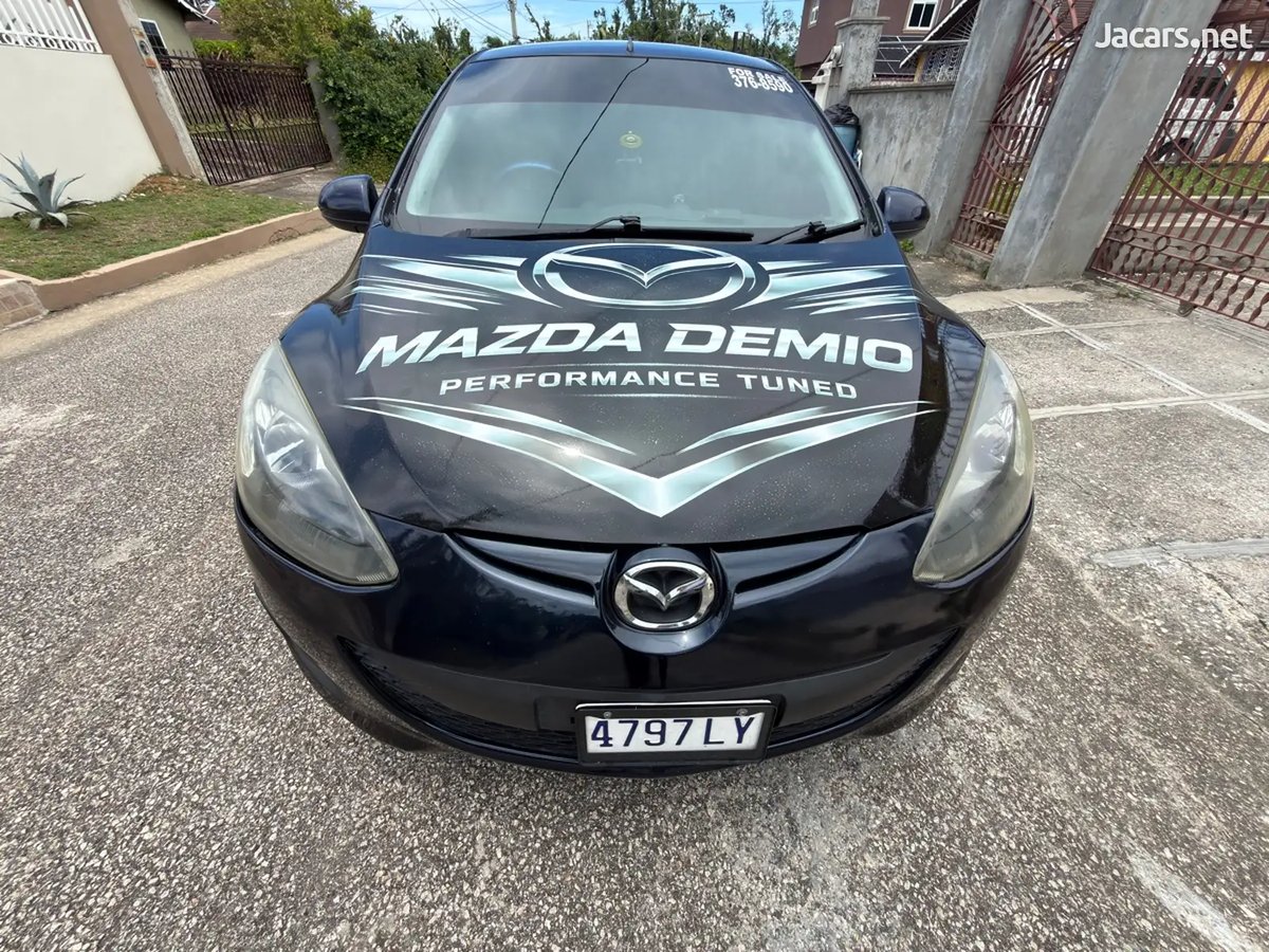 2014 MAZDA Demio