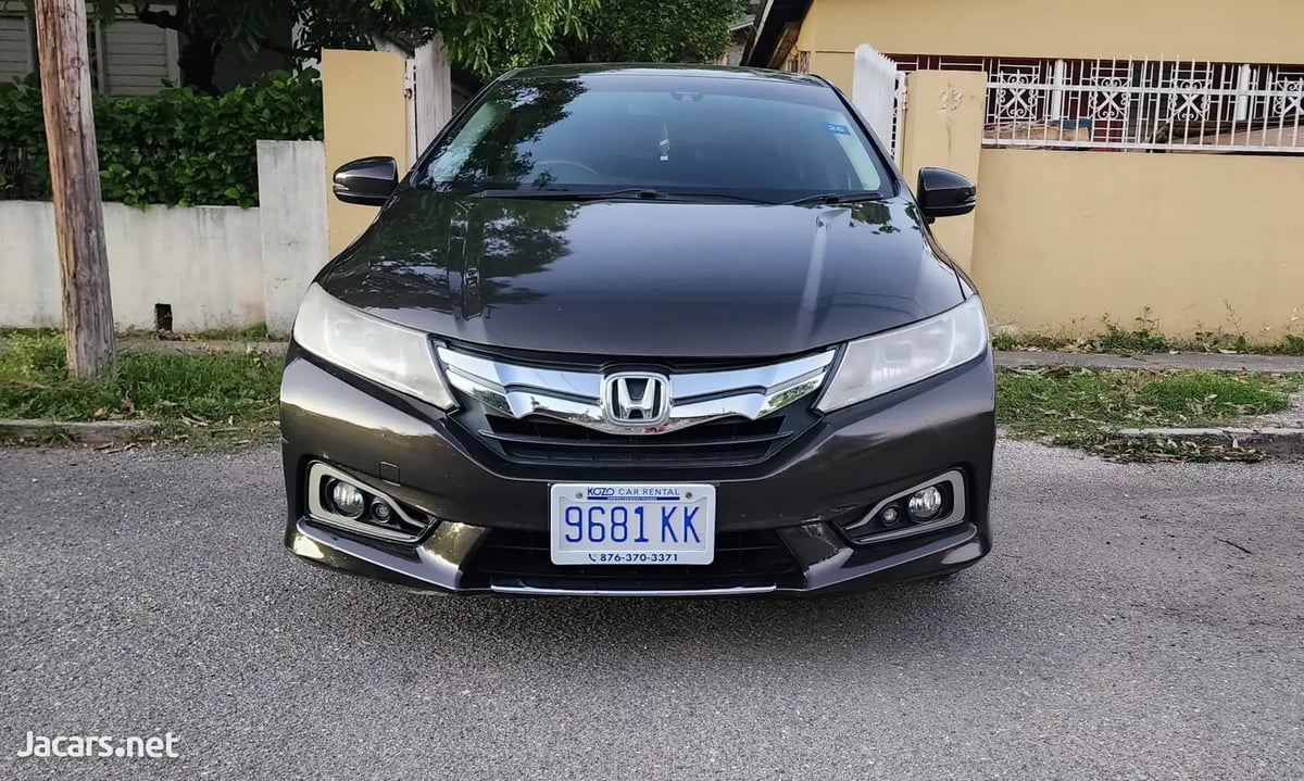 2015 HONDA Grace