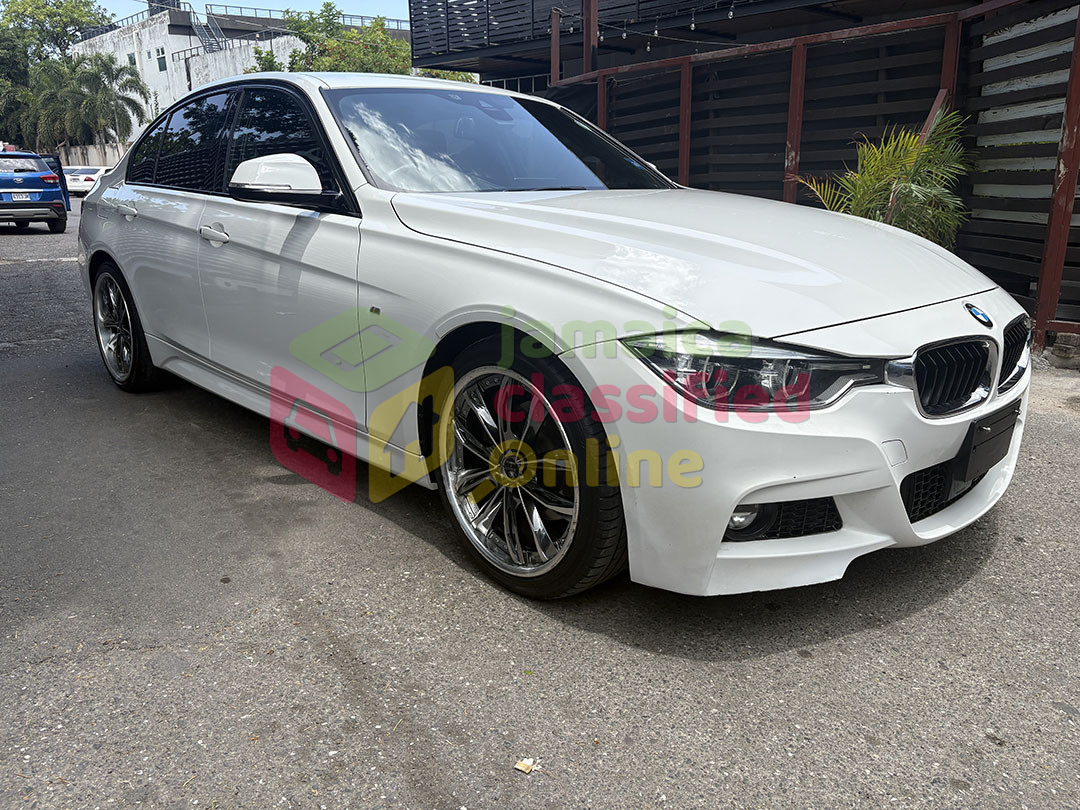 2016 BMW 320i