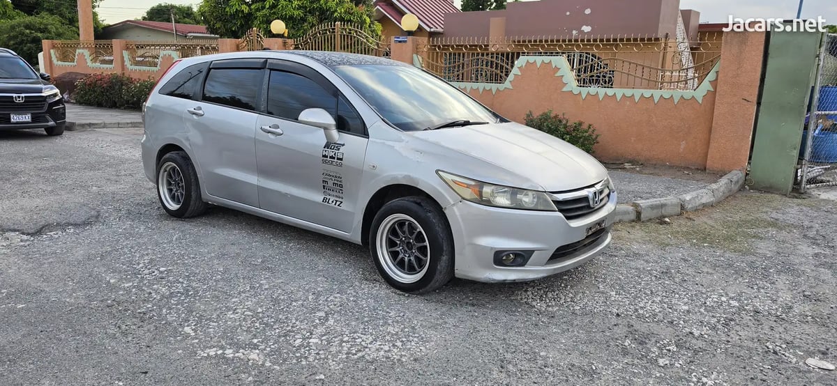 2006 HONDA Stream