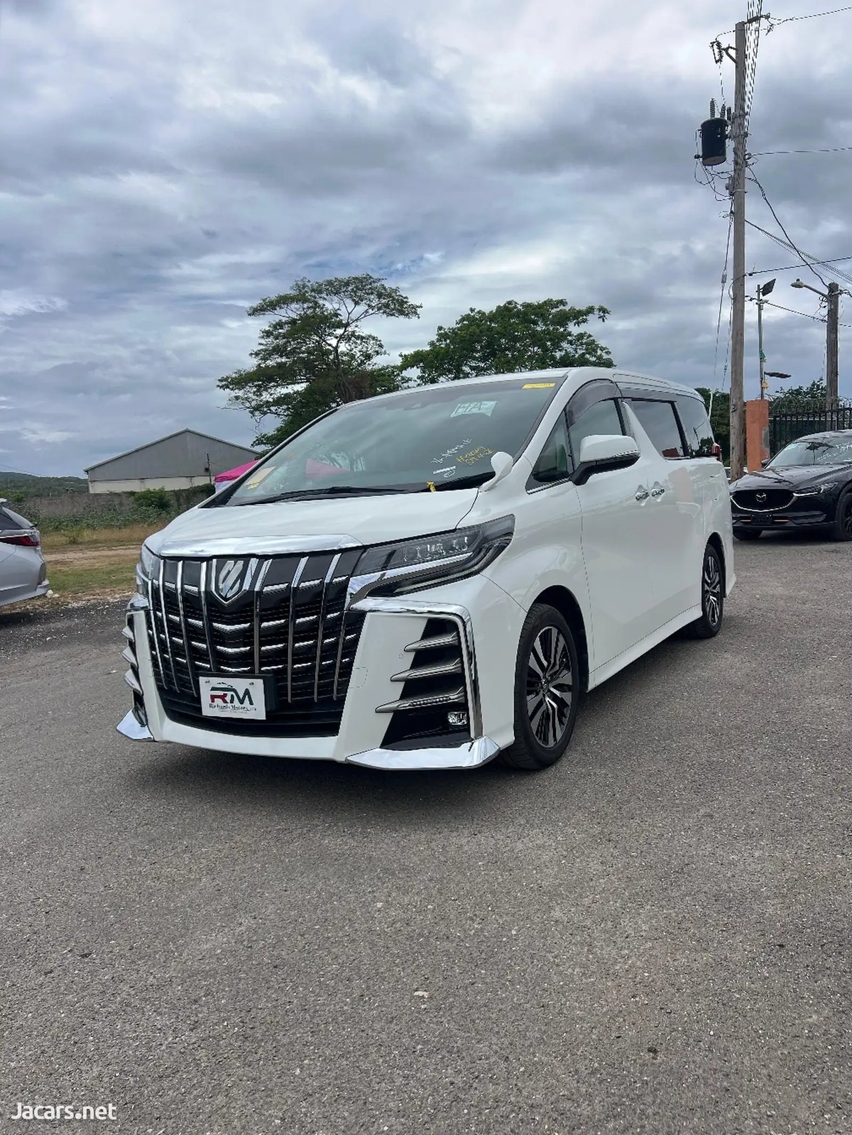 2020 TOYOTA Alphard